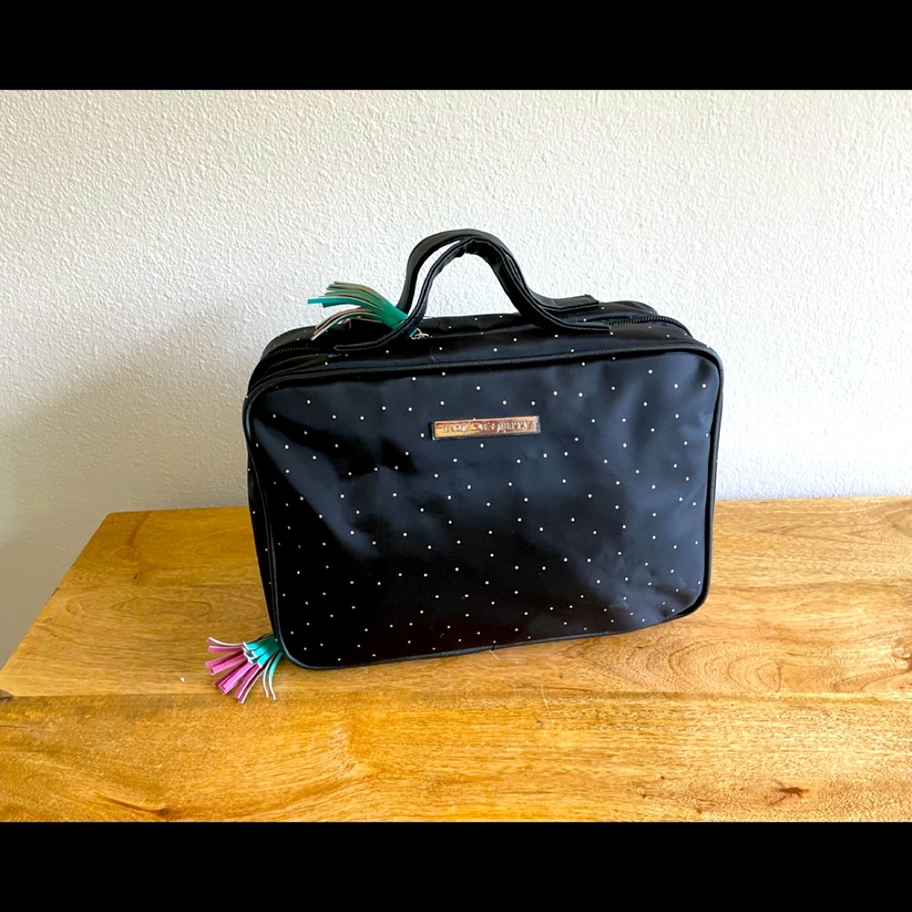 Fun travel bag